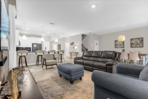 9 Bedrooms - 5 Bathrooms - Storey Lake 4559 Nl